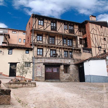 Apartamentos La Iguana Hervás エクステリア 写真