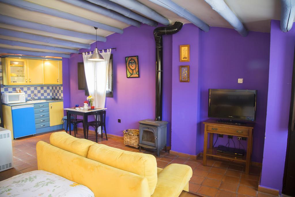 Apartamentos La Iguana Hervás エクステリア 写真