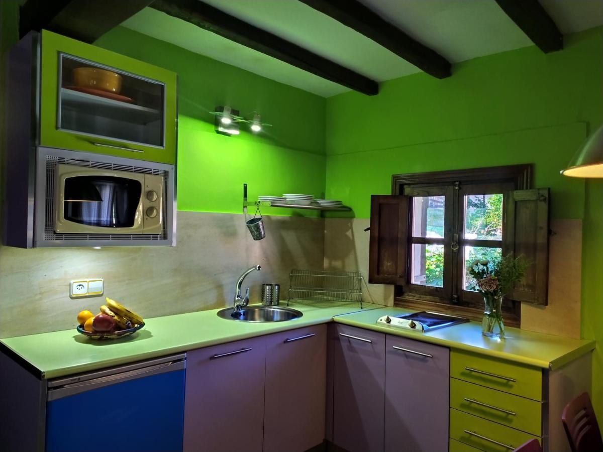 Apartamentos La Iguana Hervás エクステリア 写真