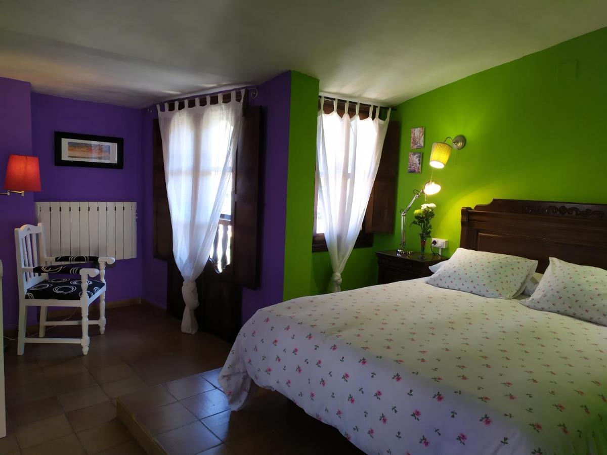 Apartamentos La Iguana Hervás エクステリア 写真